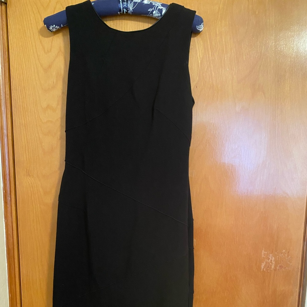 White house black market fitted sheath dress